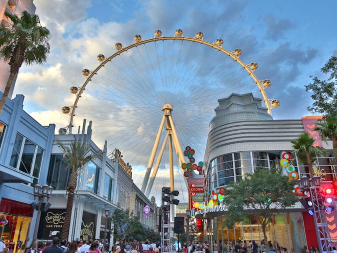 Las Vegas, Nevada: 50 Awesome Things To Do in Vegas with Kids